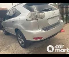 Neatly used Registered Rx330 2005 model
