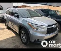 Foreign used 2014 Toyota Highlander XLE