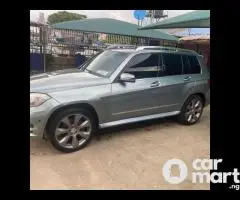 Clean 2010 Upgraded To 2015 Mercedes Benz GLK350 Full Option