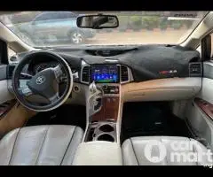 Foreign standard 2010 Toyota Venza Full Option