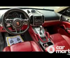 Pre-Owned 2015 Porsche Cayenne GTS