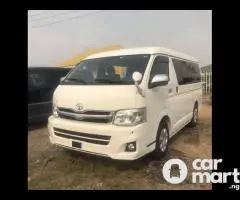 Foreign Used 2017 Toyota HiAce Hummer 2