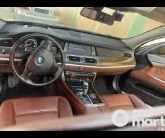 2012 BMW 535i Series Gran Turismo Hatchback