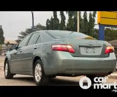 Neatly Used 2008 Toyota Camry LE V4