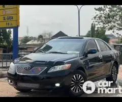Neatly Used 2009 Toyota Camry LE V4